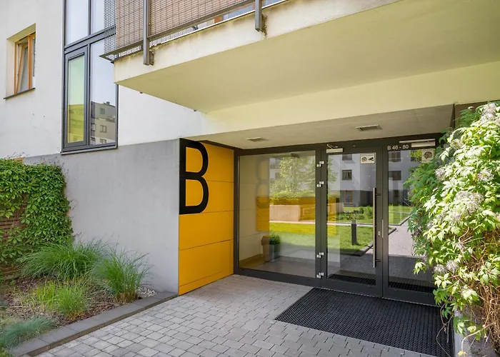 Wola Jana Kazimierza Chic By Bookinghost * Varsó